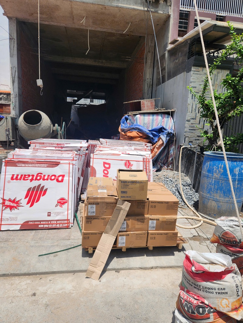 Bàn giao gạch INAX TKB tại công trình